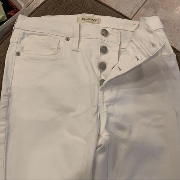Madewell 9" Mid-Rise Button Fly Skinny Jeans in Pure White 29 - Picture 4 of 7